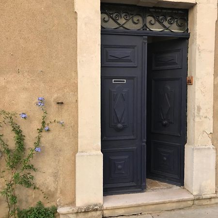 Le Petit Apartment Coursan Exterior photo